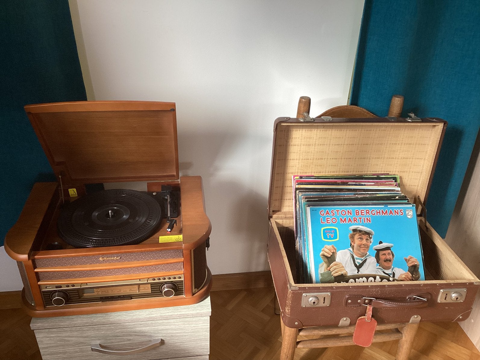 Vintage platenspeler-radio-CD-Cassette, TV, Hi-fi & Vidéo, Enlèvement, Tourne-disque