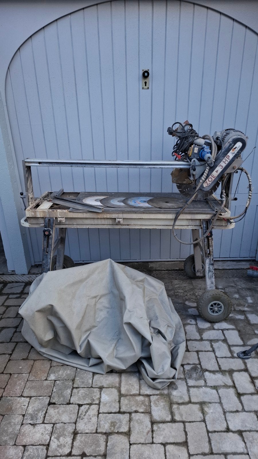 raimondi tafelzaag 1m, Doe-het-zelf en Bouw, Gereedschap | Zaagmachines, Ophalen