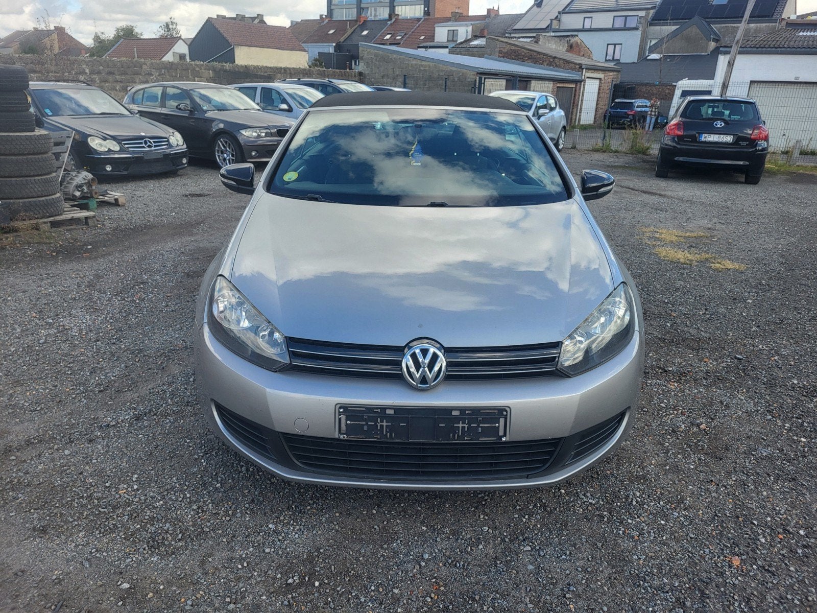 VW Golf 6 1.6tdi 2011 cabriolet, Auto's, Stof, Zwart, Cabriolet, 1600 cc