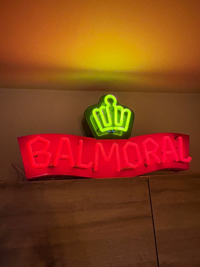 Neon, reclame, lichtreclame, Verzamelen, Ophalen, Gebruikt