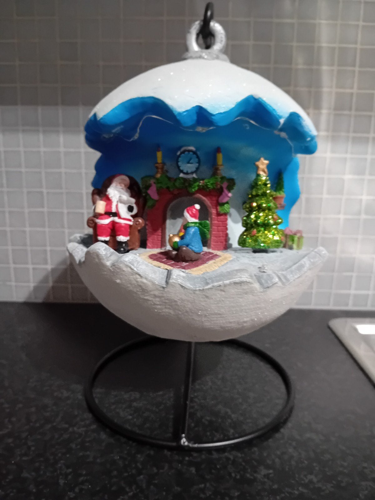 kerstdecoratie hangende sneeuwbal 25cm, Diversen, Kerst, Ophalen
