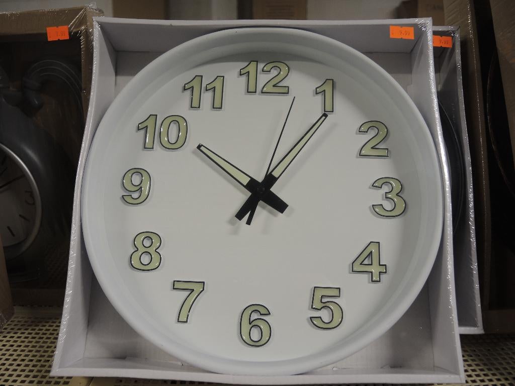Quartz ronde klok 30 cm nieuw!, Wandklok, Qw, Nieuw, Ophalen of Verzenden