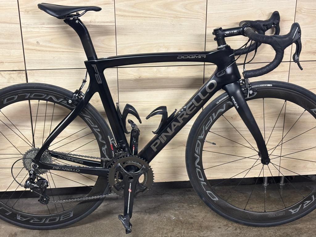 Pinarello F8, Enlèvement, Comme neuf