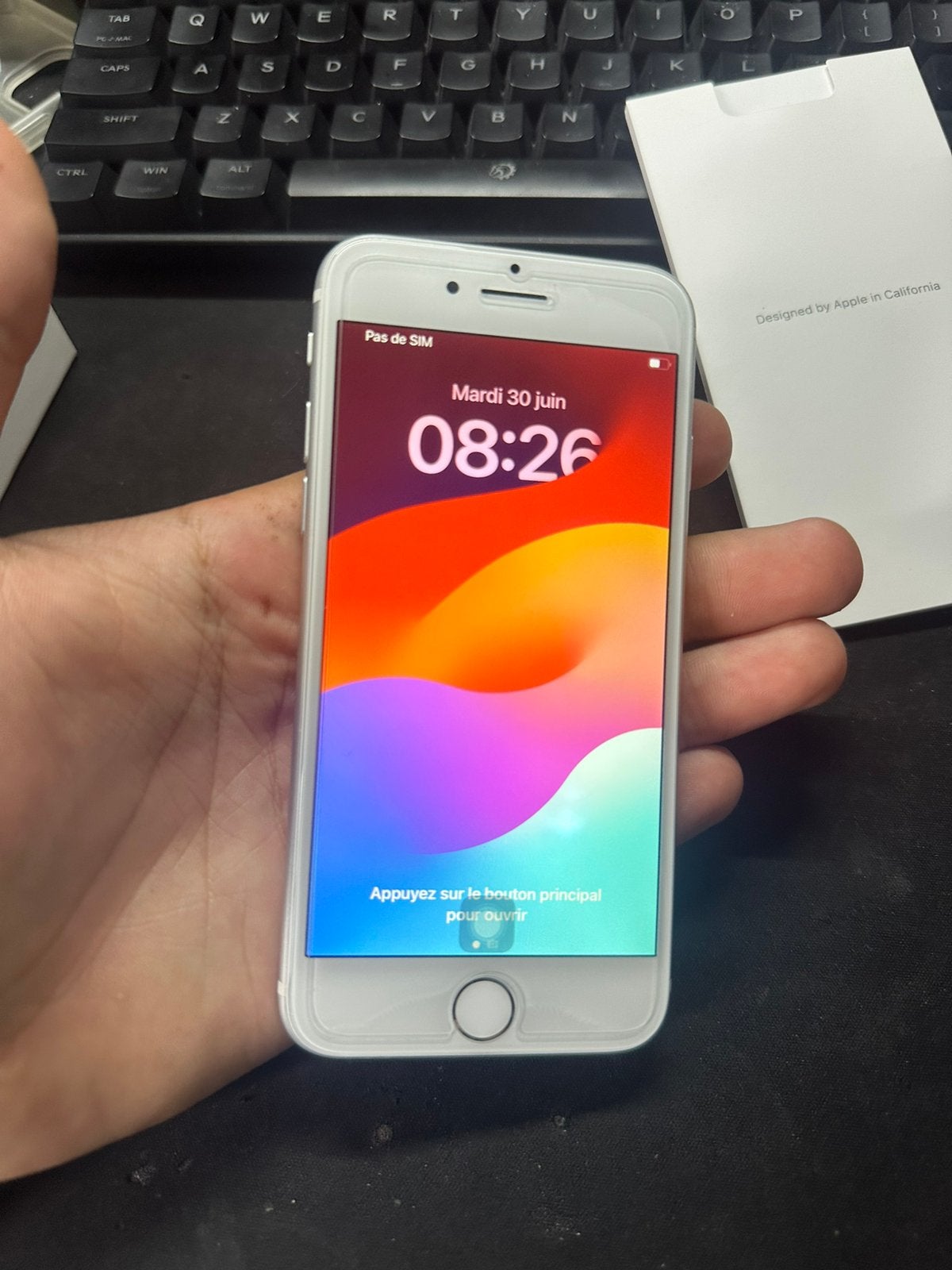 Iphone se 2020, Enlèvement, Comme neuf, IPhone SE (2020)