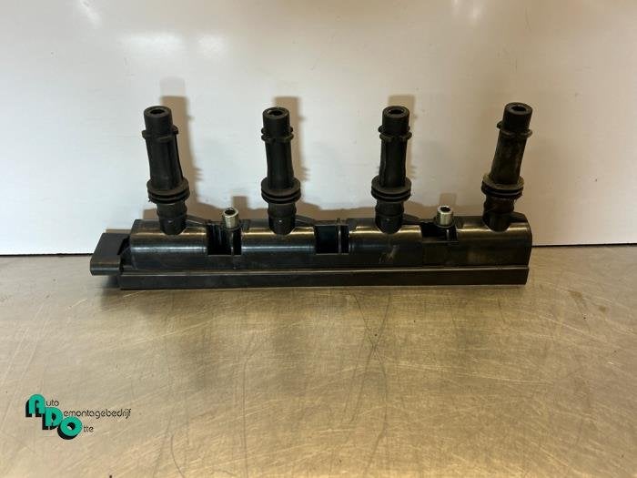 Bobine van een Opel Corsa (Corsa D 07-), Auto-onderdelen, Gebruikt, -, -, Opel