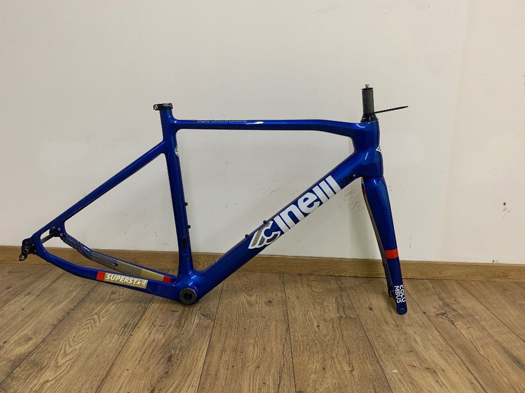 Cadre Carbon cinelli superstar taille 51, Vélos & Vélomoteurs, Vélos | Vélos de course, Neuf, Autres marques, Enlèvement, 53 à 57 cm