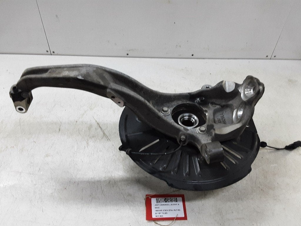 MOYEU DE ROUE AVANT DROIT Grand Cherokee L (WL) (462AA), Jeep, Mevr. I. Hauben, Utilisé, Rue de l'Espoir 34 34
4030  GRIVEGNÉE, BE