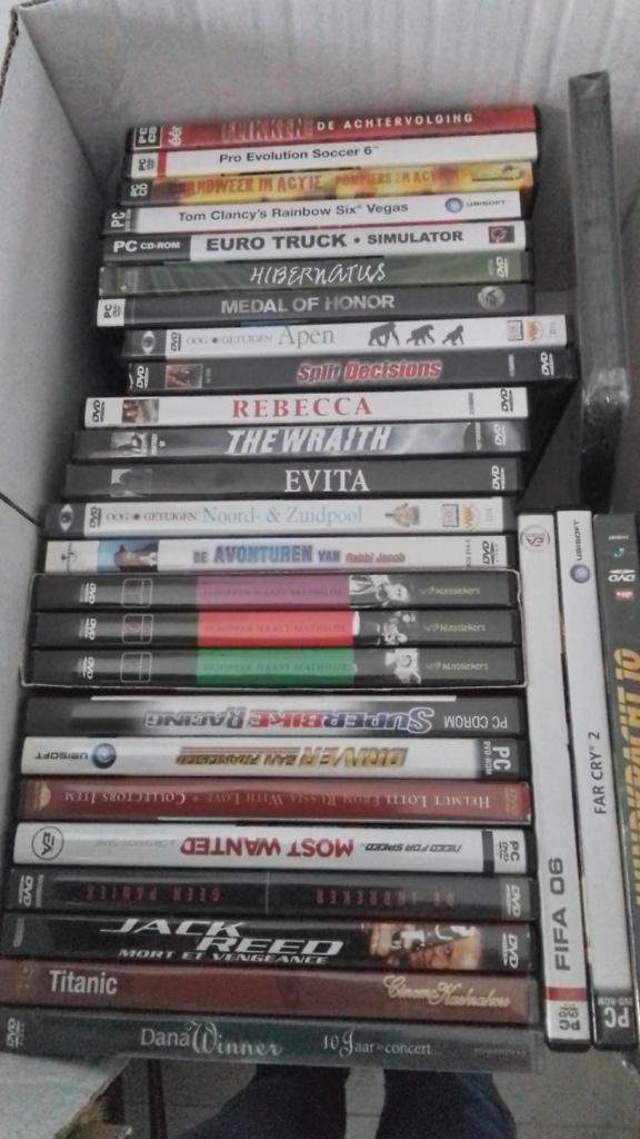 DVD'S, Enlèvement, Comme neuf