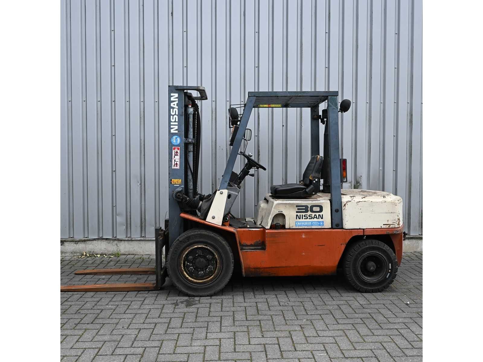 Nissan FGJ02A30U Diesel Forklift, Articles professionnels, Diesel, Chariot élévateur, Nissan