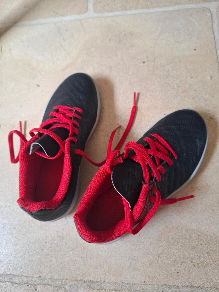 Voetbal schoenen, Sport en Fitness, Hockey, Ophalen, Nieuw, Schoenen