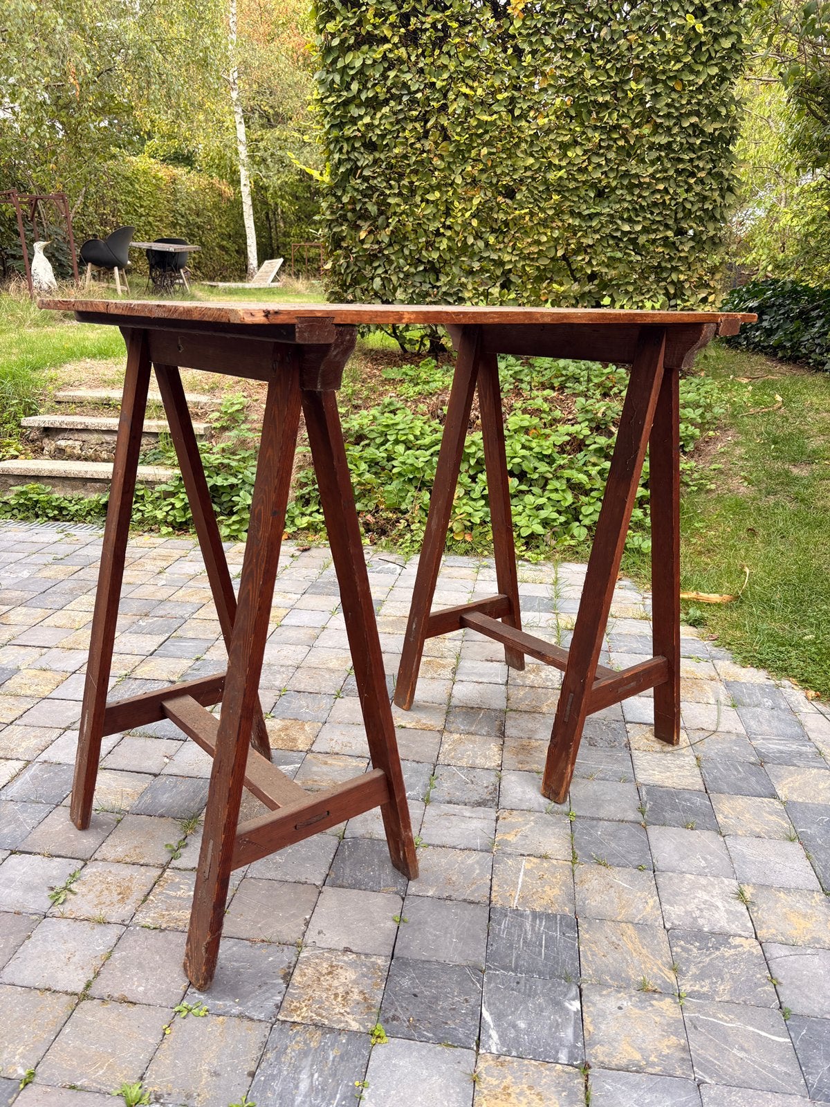 Table tres haute d'atelier sur tretaux / travail debout, Enlèvement