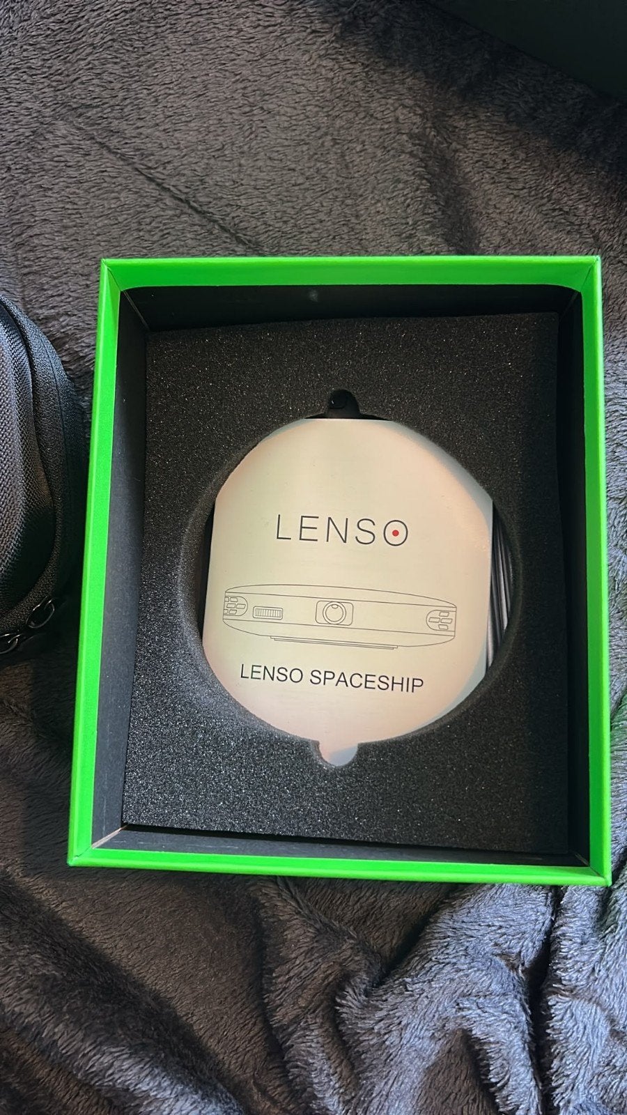 Lenso Spaceship, Ophalen of Verzenden, Nieuw, Full HD (1080), Lenso