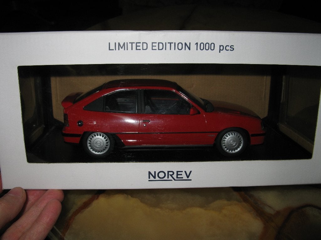 Opel Kadett E GSI Rood 1/18 Norev Limited Edition Nieuw, Ophalen of Verzenden, Nieuw, Auto, Norev