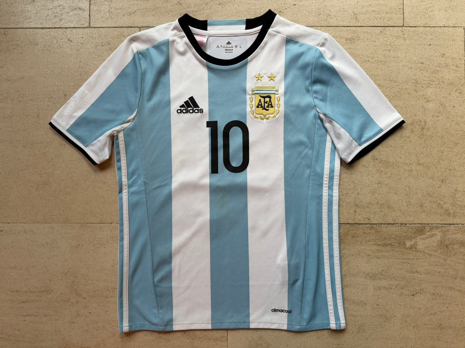Voetbalshirt Messi Adidas maat 164, Ophalen of Verzenden, Zo goed als nieuw, Jongen, Sport- of Zwemkleding
