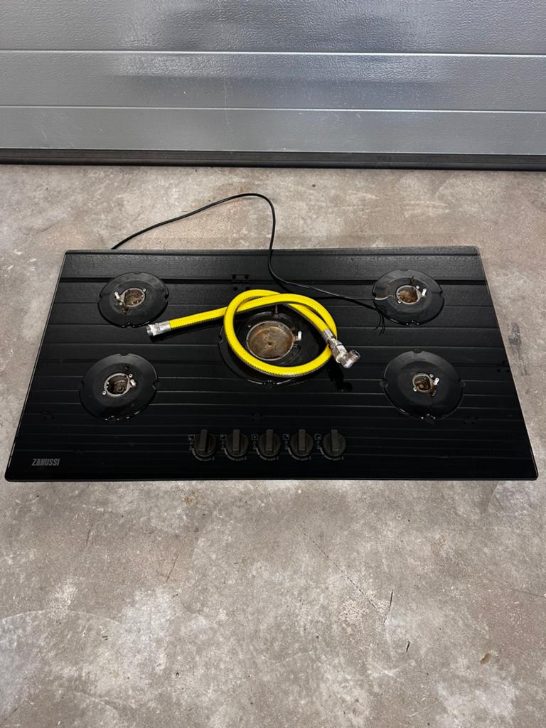 Zanussi gas kookplaat, Elektronische apparatuur, Ophalen, Zo goed als nieuw, Gas
