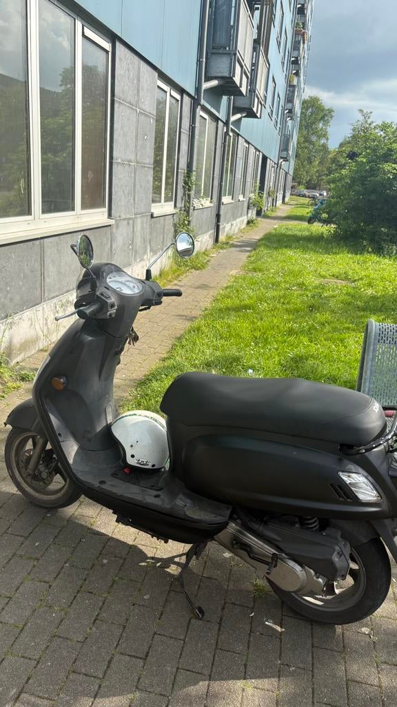 Sym fiddle 2 4 tk 11000 km, Vélos & Vélomoteurs, Scooters | SYM, Enlèvement, Comme neuf