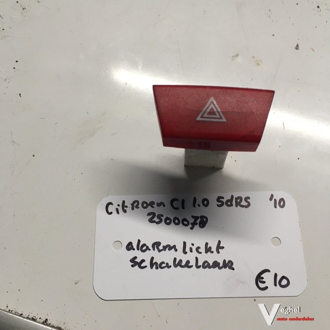 Citroen C1 1.0 5drs 2010 2500078  Alarmlichtschakelaar, -, Utilisé, -, -