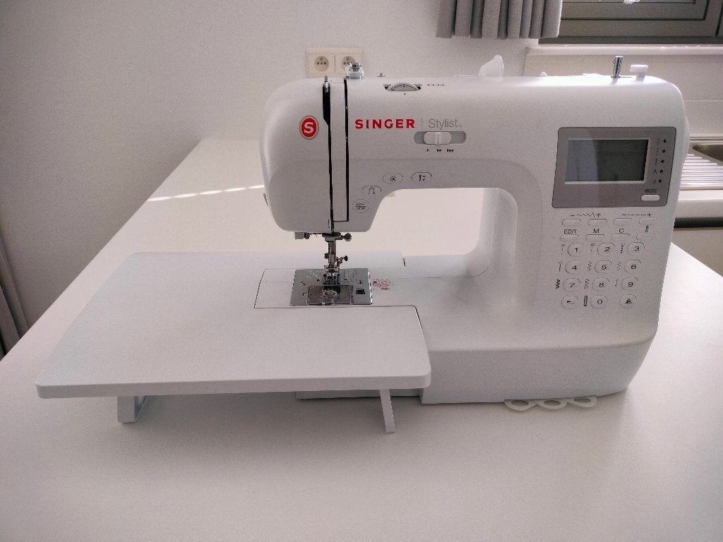Naaimachine, Ophalen, Zo goed als nieuw, Naaimachine, Singer