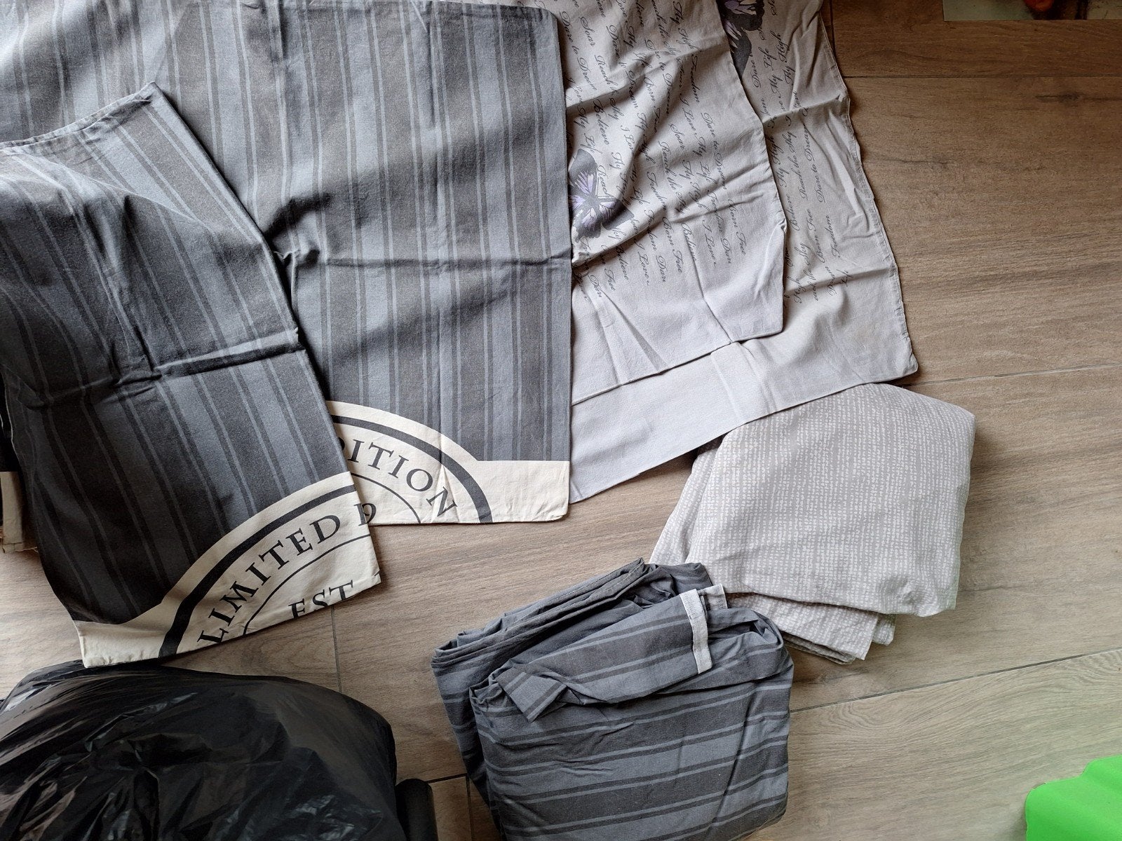 2 dekbedovertrekken, 2 pers, Ophalen