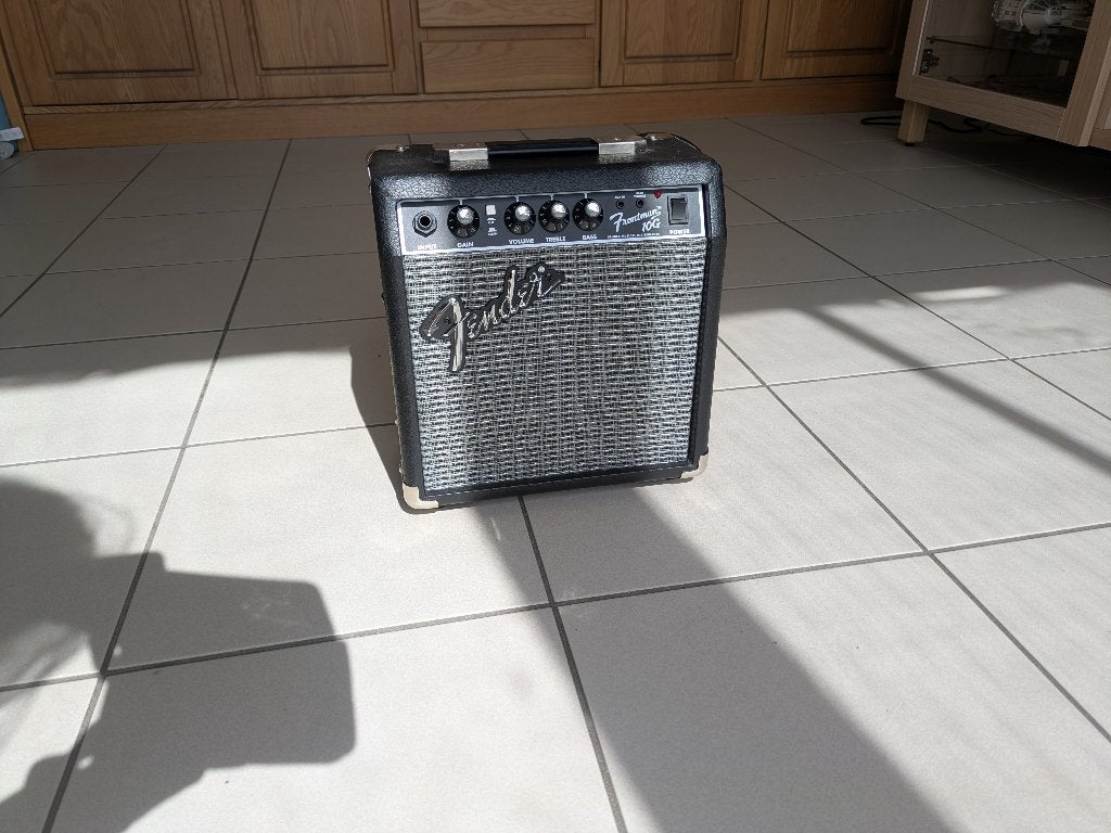 Fender gitaar versterker, Muziek en Instrumenten, Ophalen, Zo goed als nieuw, Gitaar, Minder dan 50 watt
