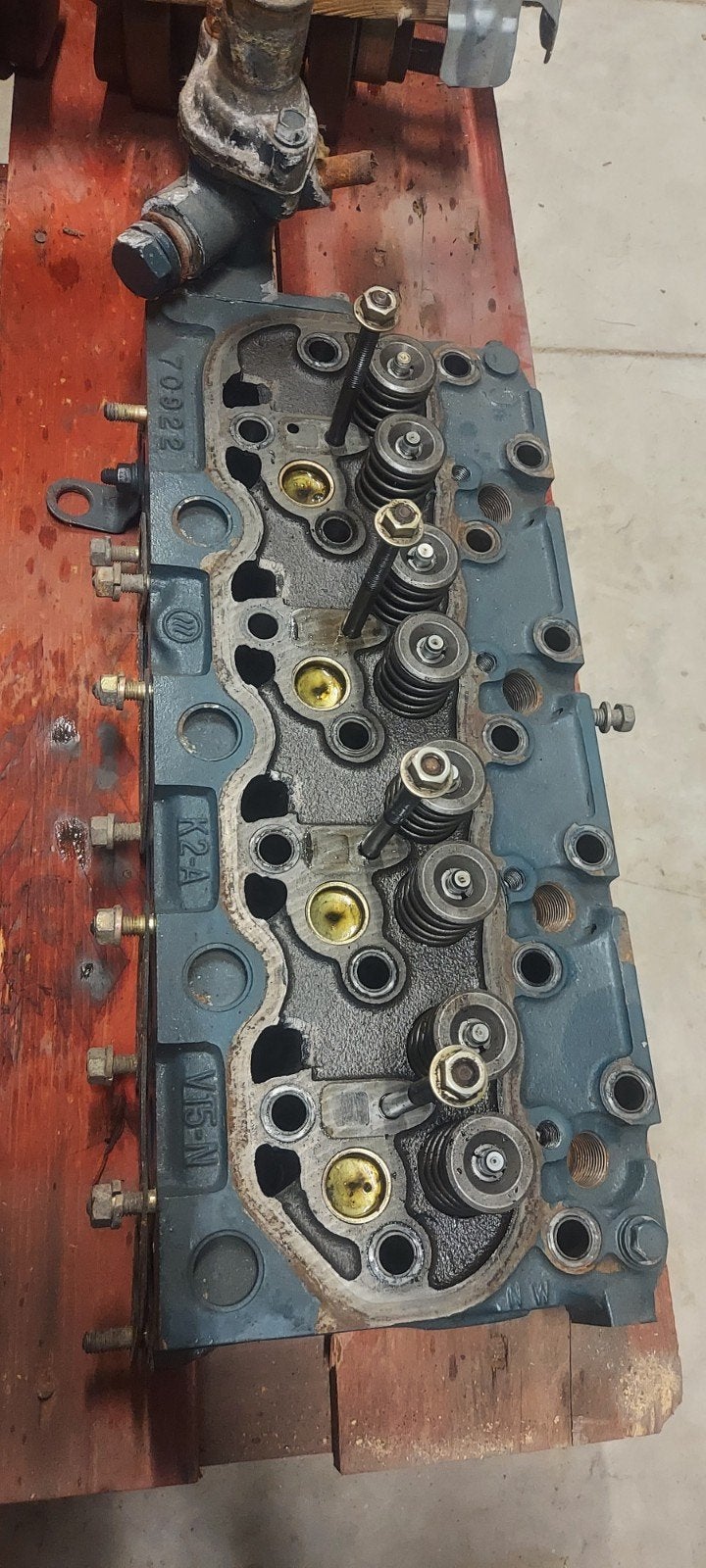 Kubota v2203 motor onderdelen bijna nieuw, Ophalen
