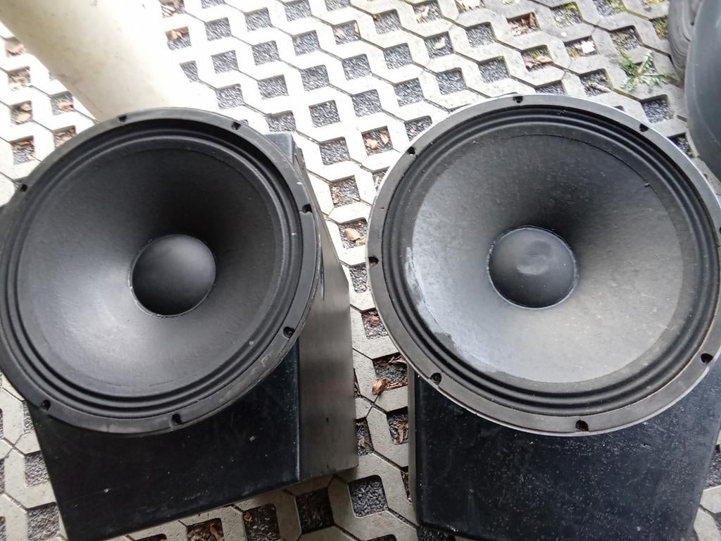 4 beyma 15" speakers, Enlèvement