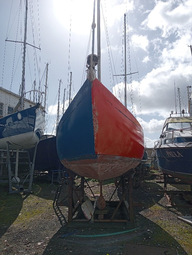 Zeilboot ecume de mer, Utilisé, Polyester, Voilier traditionnel, Enlèvement