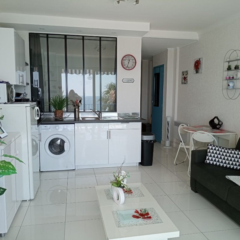 Antibes Juan les pins appartement face à la plage, Vacances, Propriétaire, Ville, Climatisation, 1 chambre