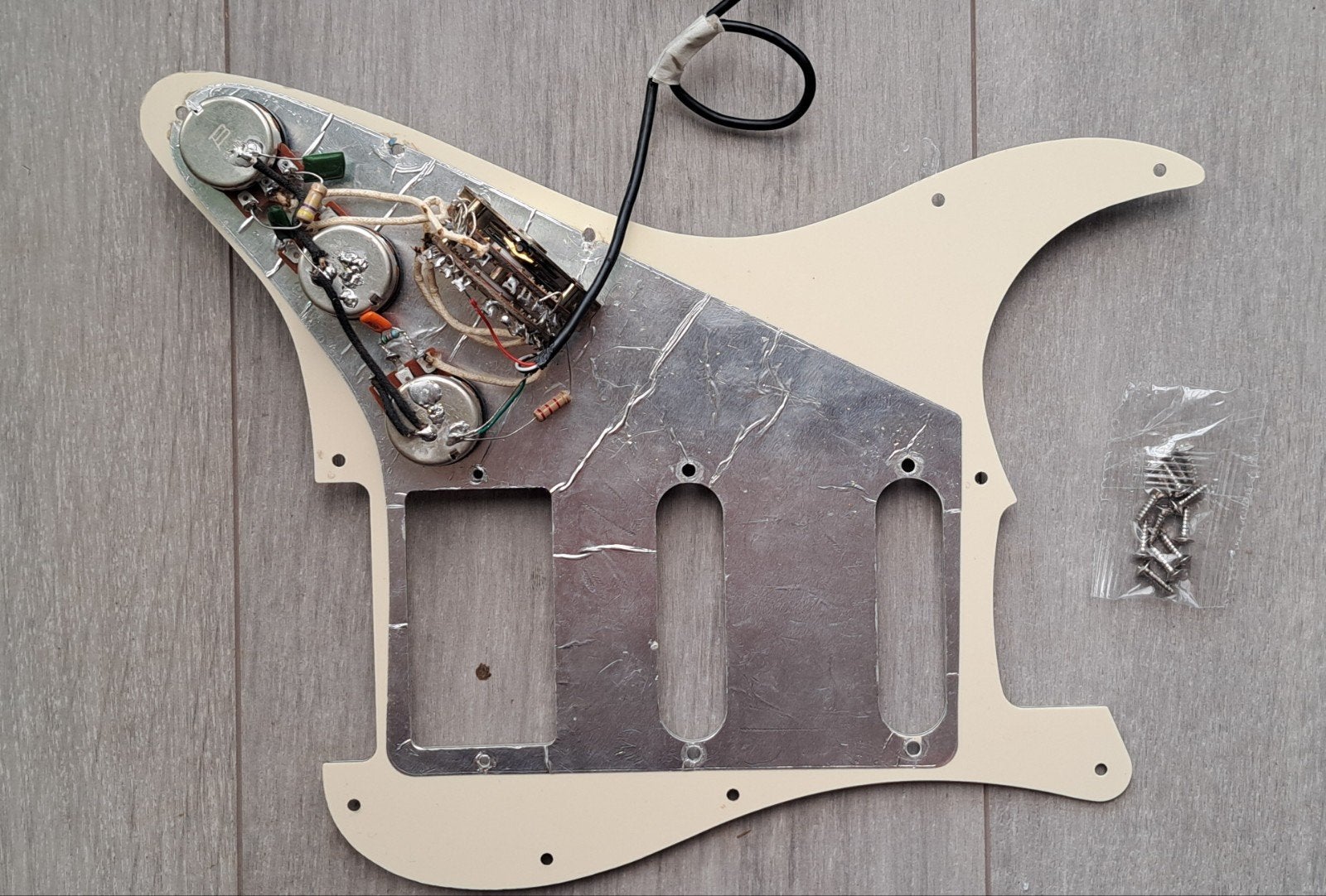 HSS stratocaster pickguard, Enlèvement ou Envoi