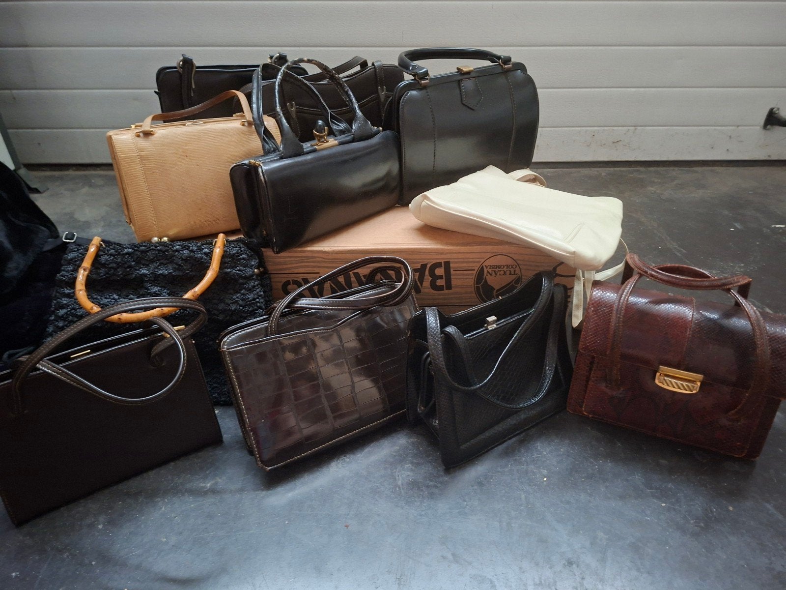 lot de sacs à main vintage, Divers, Lots de brocante, Enlèvement