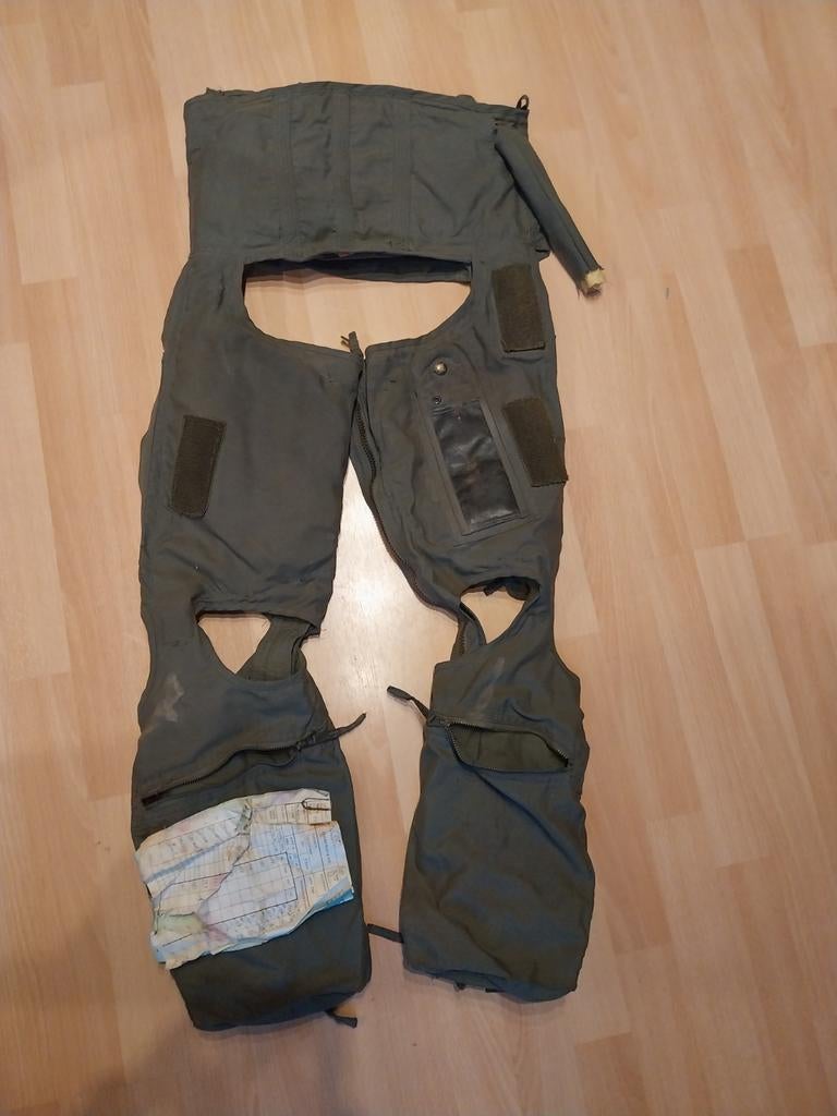 Pantalon anti g de l'us airforce CSU-13 B/P, Collections, Objets militaires | Général, Armée de l'air, Enlèvement