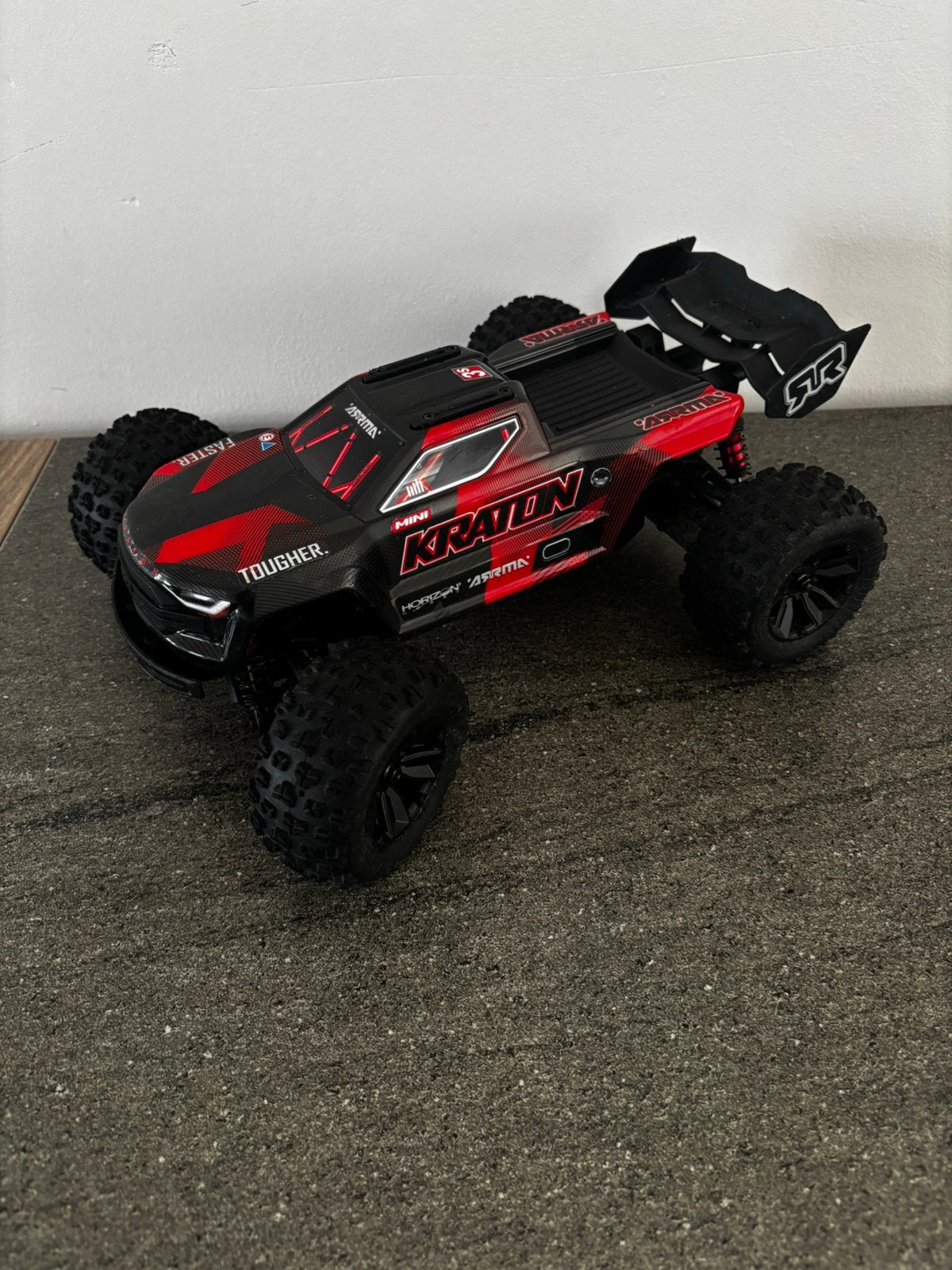 Arrma mini kraton, Elektro, Auto offroad, Ophalen of Verzenden, Zo goed als nieuw