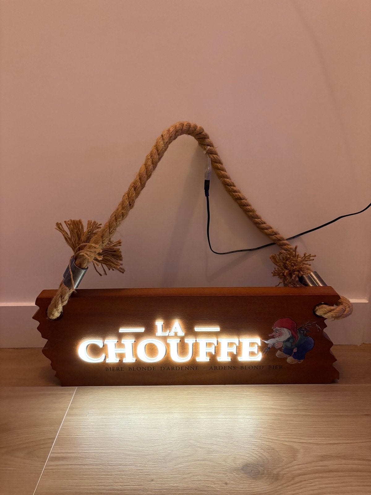 La Chouffe lichtreclame – zeldzaam object, Ophalen, Zo goed als nieuw