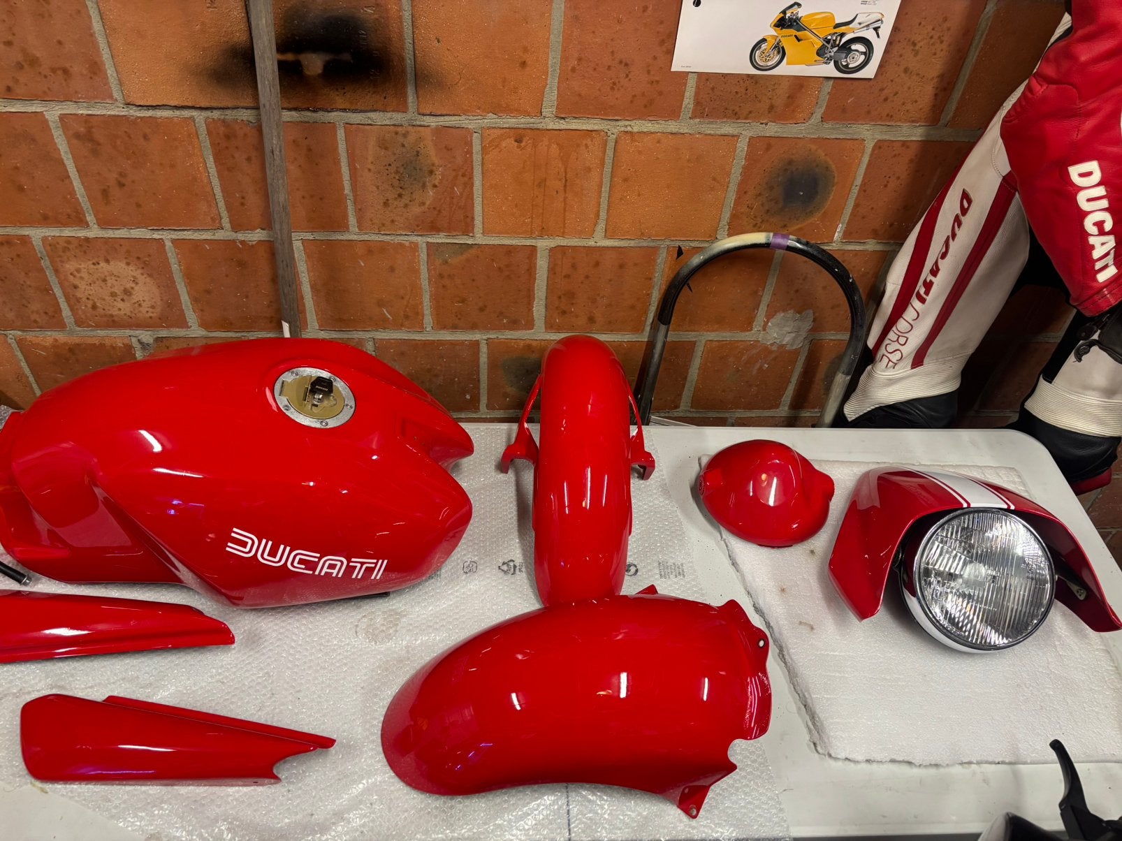 Ducati monster pièces, Motos, Pièces | Ducati, Enlèvement, Utilisé