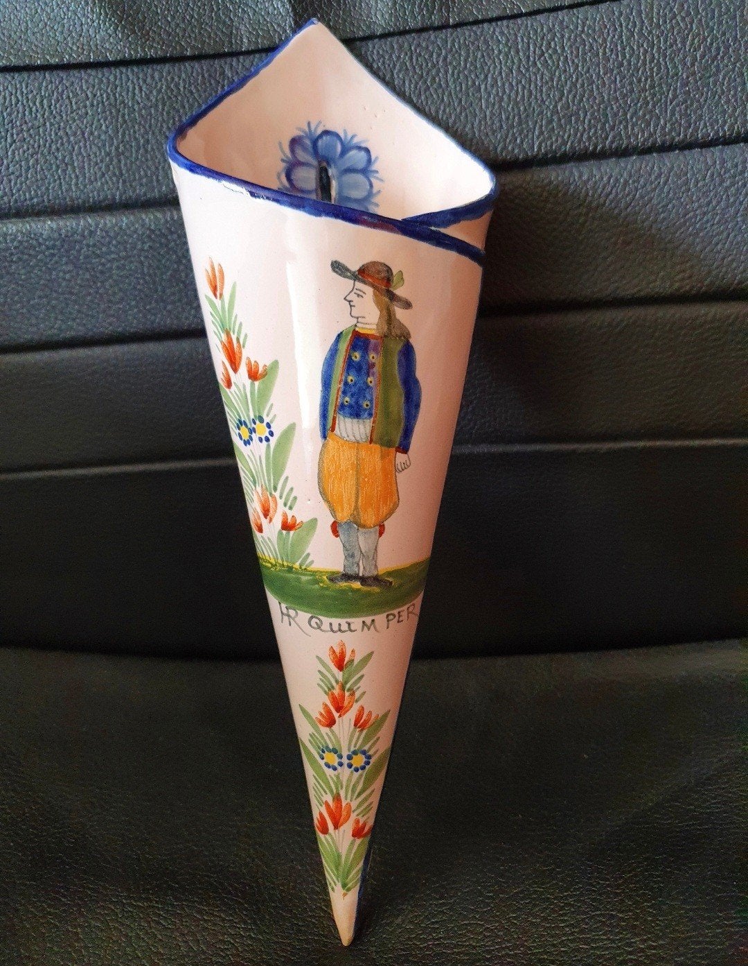 Ancienne bouquetière en faïence de Quimper, Antiek en Kunst, Antiek | Porselein, Ophalen of Verzenden