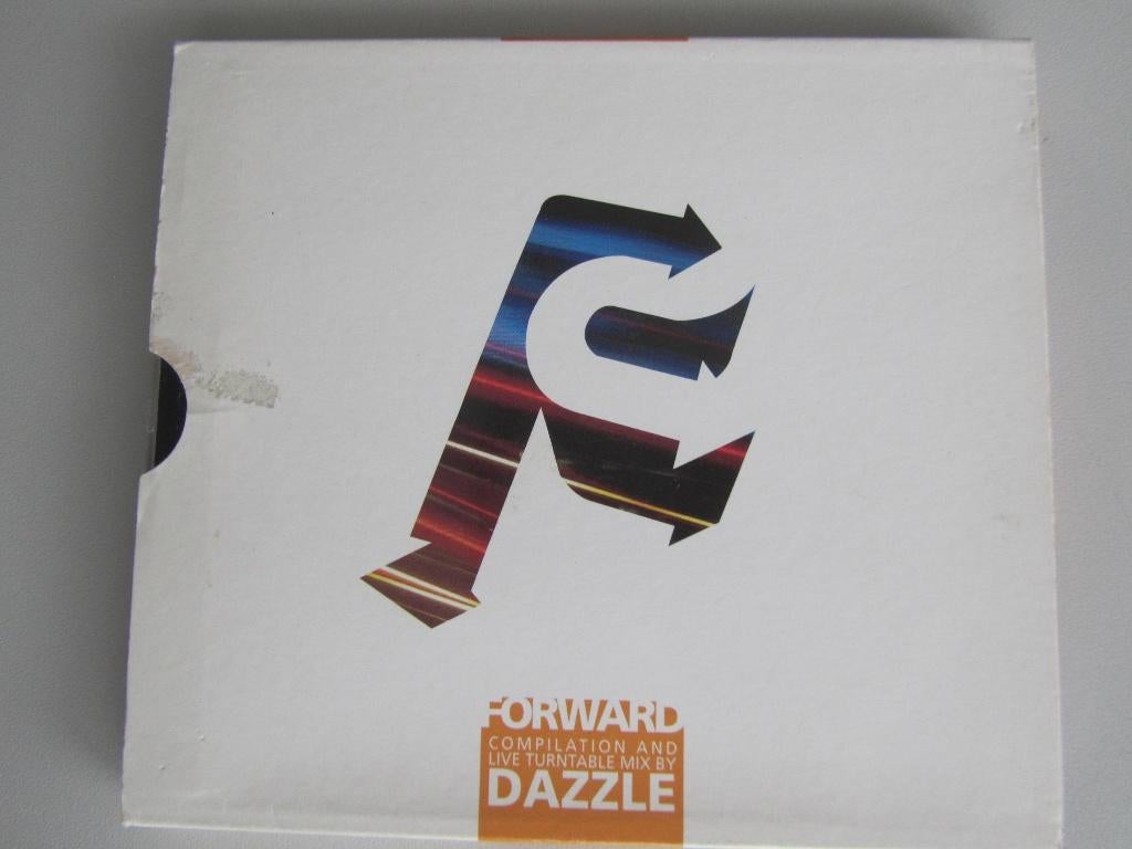 2CD DAZZLE "FORWARD" (30 trance tracks), Ophalen of Verzenden, Gebruikt