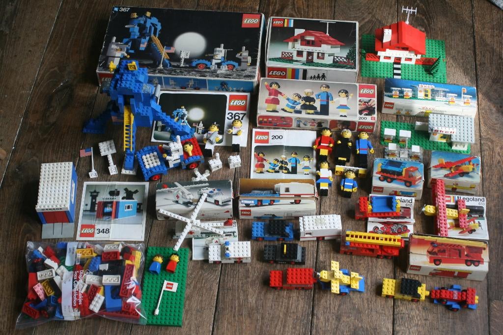14 x lego set jaren 70 (oa 367, 349, auto’s, enz) boxed, Ophalen, Lego, Compleet, Zo goed als nieuw