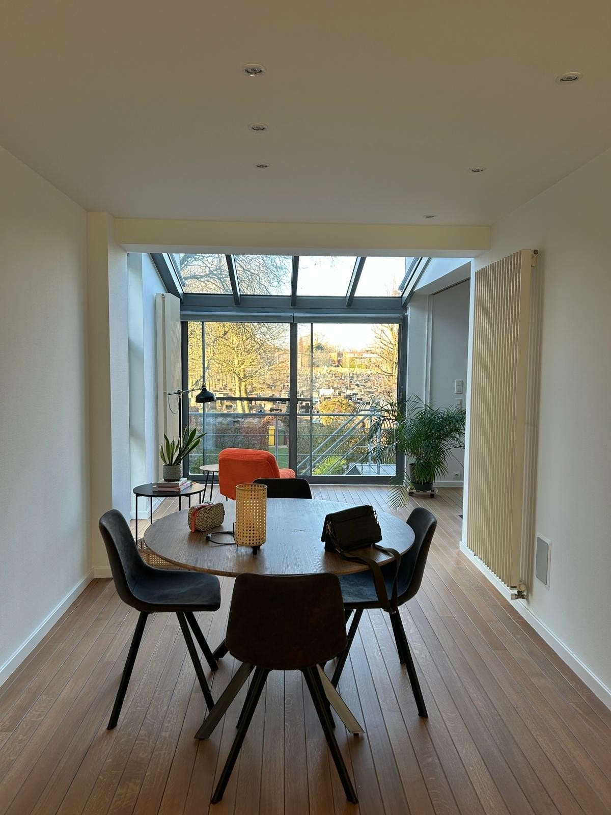 Ronde tafel 120cm diameter, Huis en Inrichting, Ophalen, Rond, Zo goed als nieuw, Vier personen