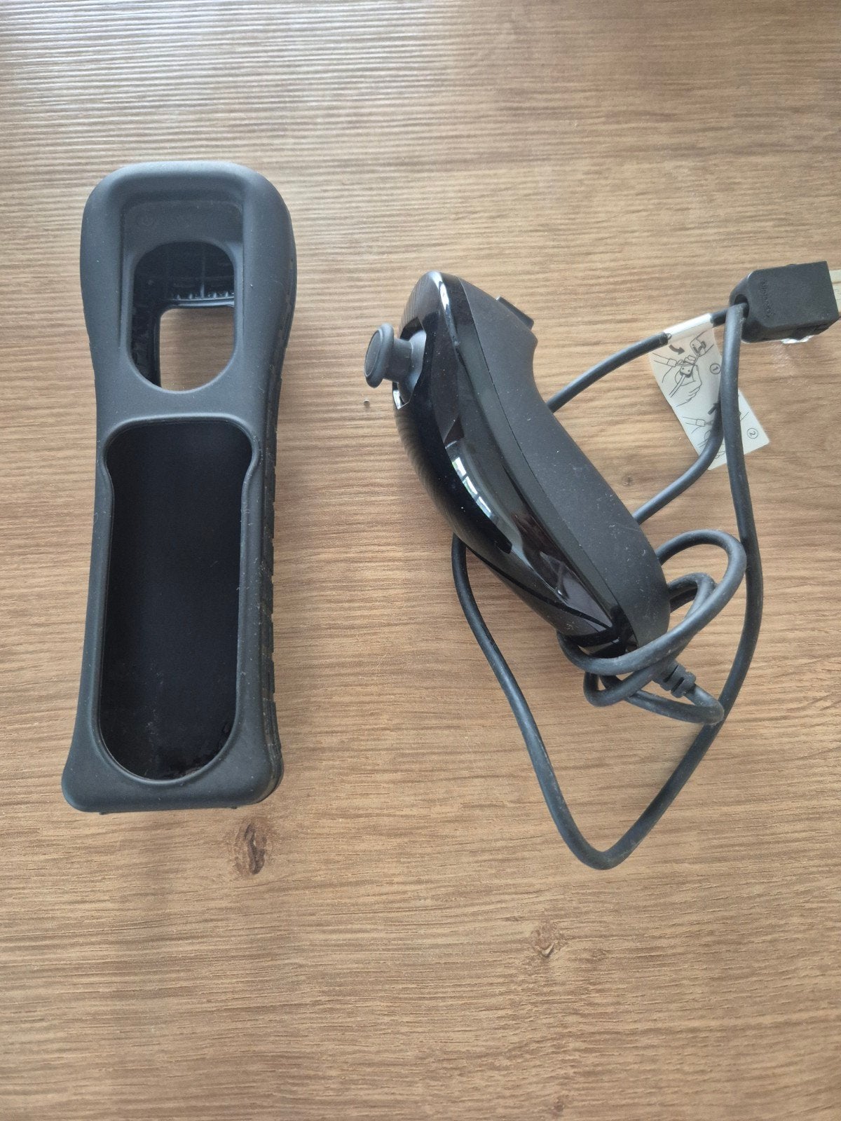 Nunchuk wii et housse pour manette, Consoles de jeu & Jeux vidéo, Consoles de jeu | Nintendo Wii, Enlèvement