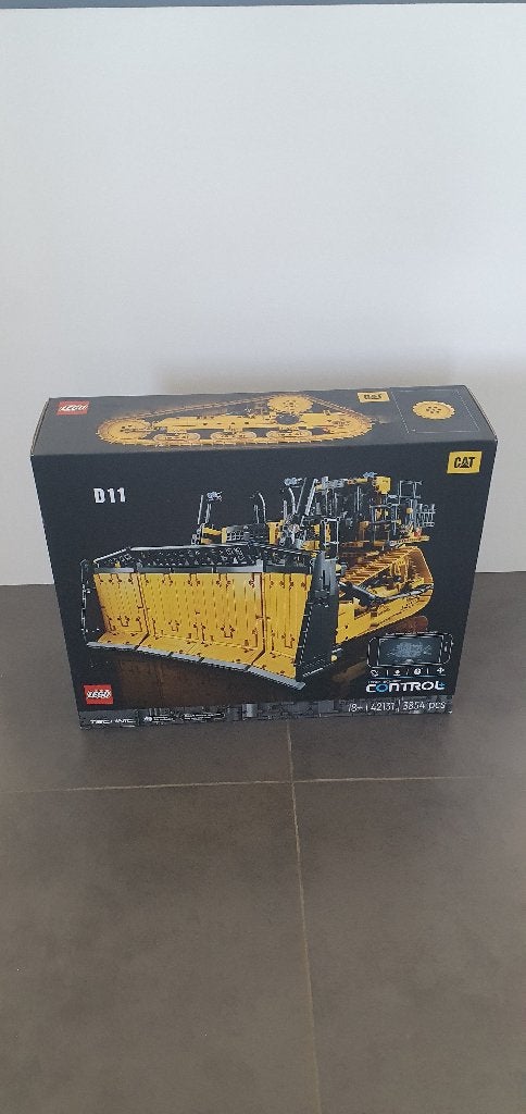 Lego Technic 42131 Cat D11 Bulldozer met app-besturing, Lego, Ophalen of Verzenden, Zo goed als nieuw, Technic