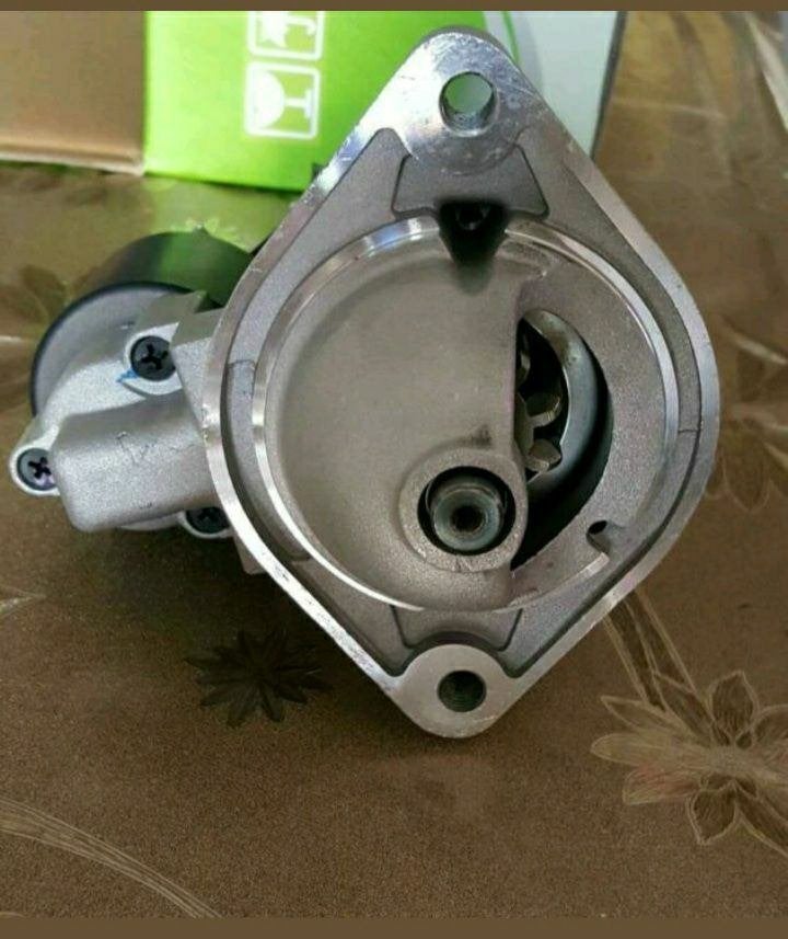 Démarrage du moteur de la Toyota Corolla, Enlèvement, Neuf, Toyota