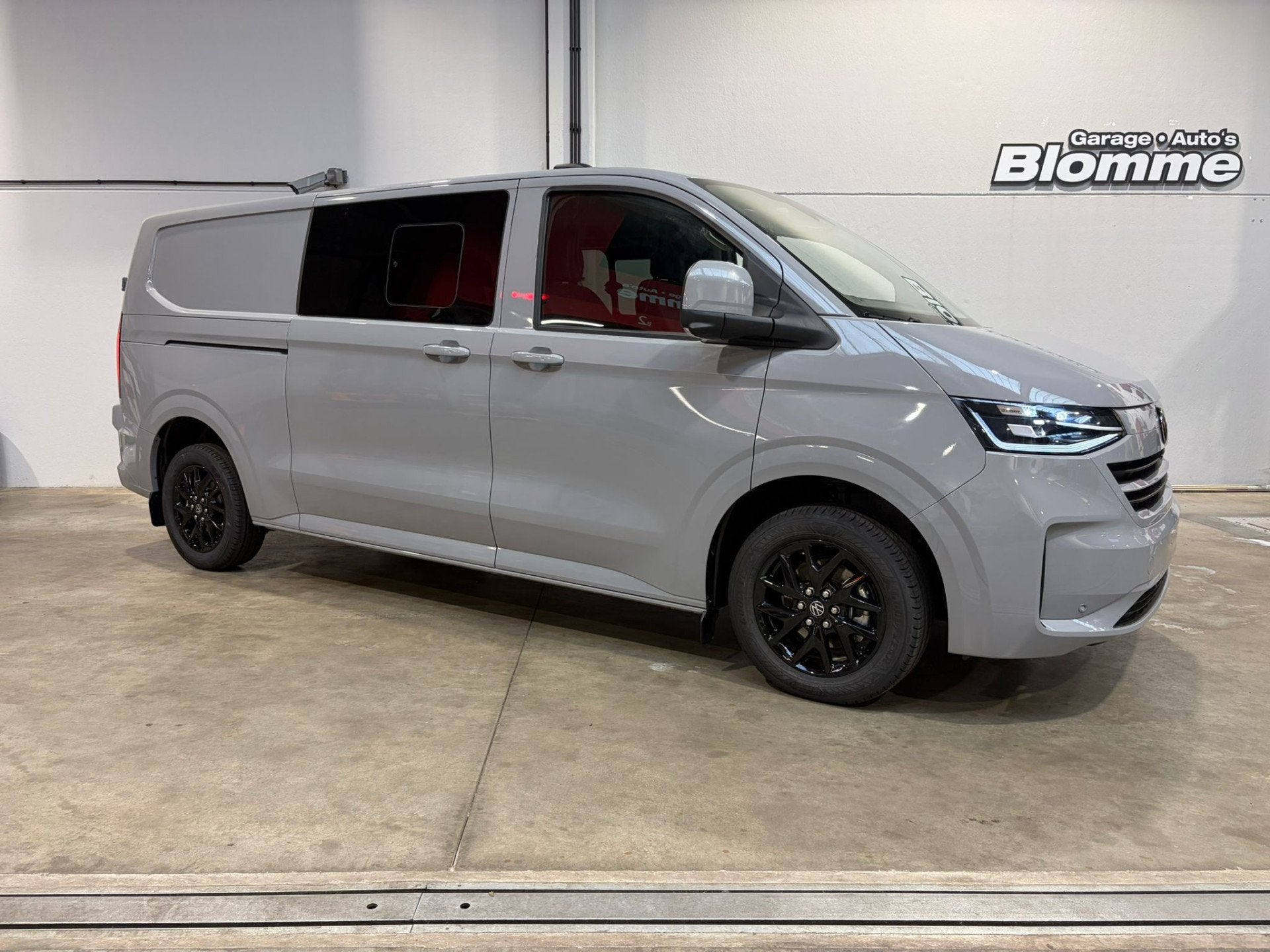 Volkswagen Transporter T7 - 2.0 TDI L2 - Dubbele cabine - 17, Auto's, Stof, Gebruikt, 4 cilinders, Volkswagen