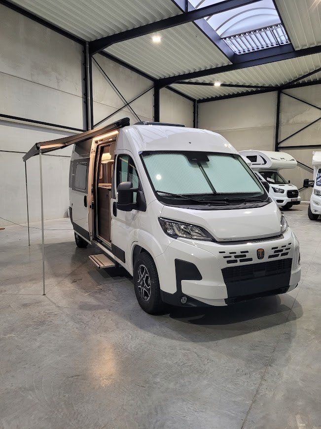 Motorhome / directie wagen, Automaat, Chemisch toilet, Buscamper of Camperbus, Ringverwarming