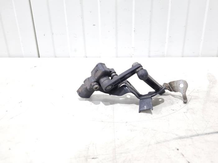 Régulateur d'hauteur Xenon d'un BMW 2-Serie, -, 3 mois de garantie, Utilisé, -