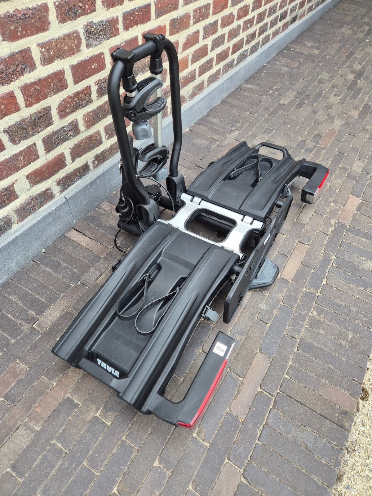 Thule EasyFold XT2 933 Fietsendrager, Auto diversen, Fietsendragers, Ophalen, Elektrische fiets, Zo goed als nieuw, 2 fietsen