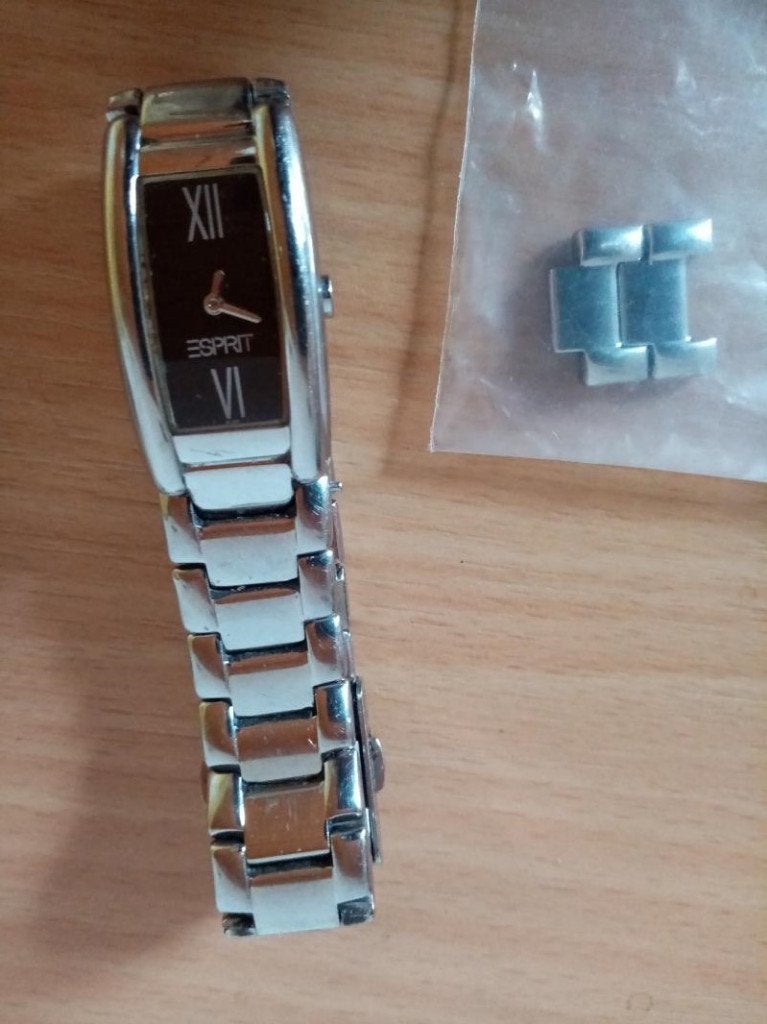 defecte Esprit dameshorloge voor onderdelen (horlogebandje), Handtassen en Accessoires, Horloges | Dames, Zakhorloge, Staal, Esprit
