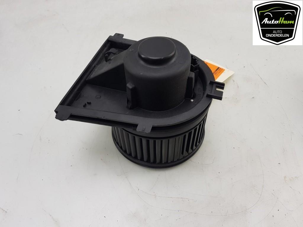KACHEL VENTILATORMOTOR Volkswagen Polo III (6N2), Auto-onderdelen, Airco en Verwarming, Volkswagen, Gebruikt