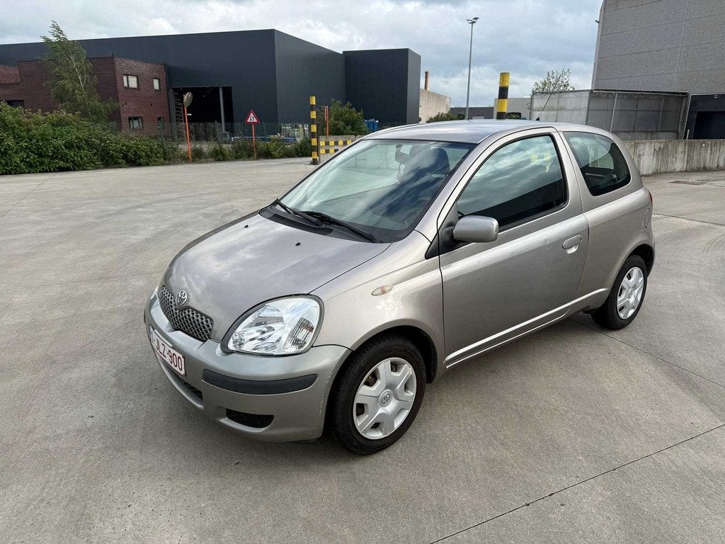 TOYOTA - 2004 - YARIS - Voiture particulière, Achat, Entreprise, Boîte manuelle, Autre carrosserie