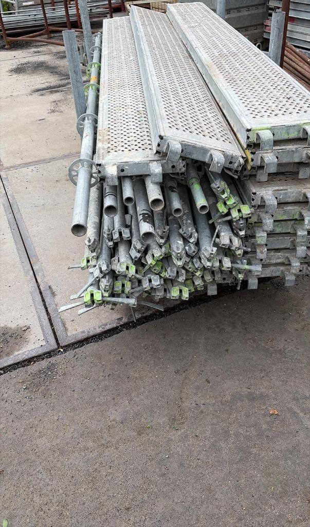 echafaudage multiple 130m2 afix, Bricolage & Construction, Échafaudages, Enlèvement, Comme neuf, Autres types, 5 mètres de hauteur ou plus