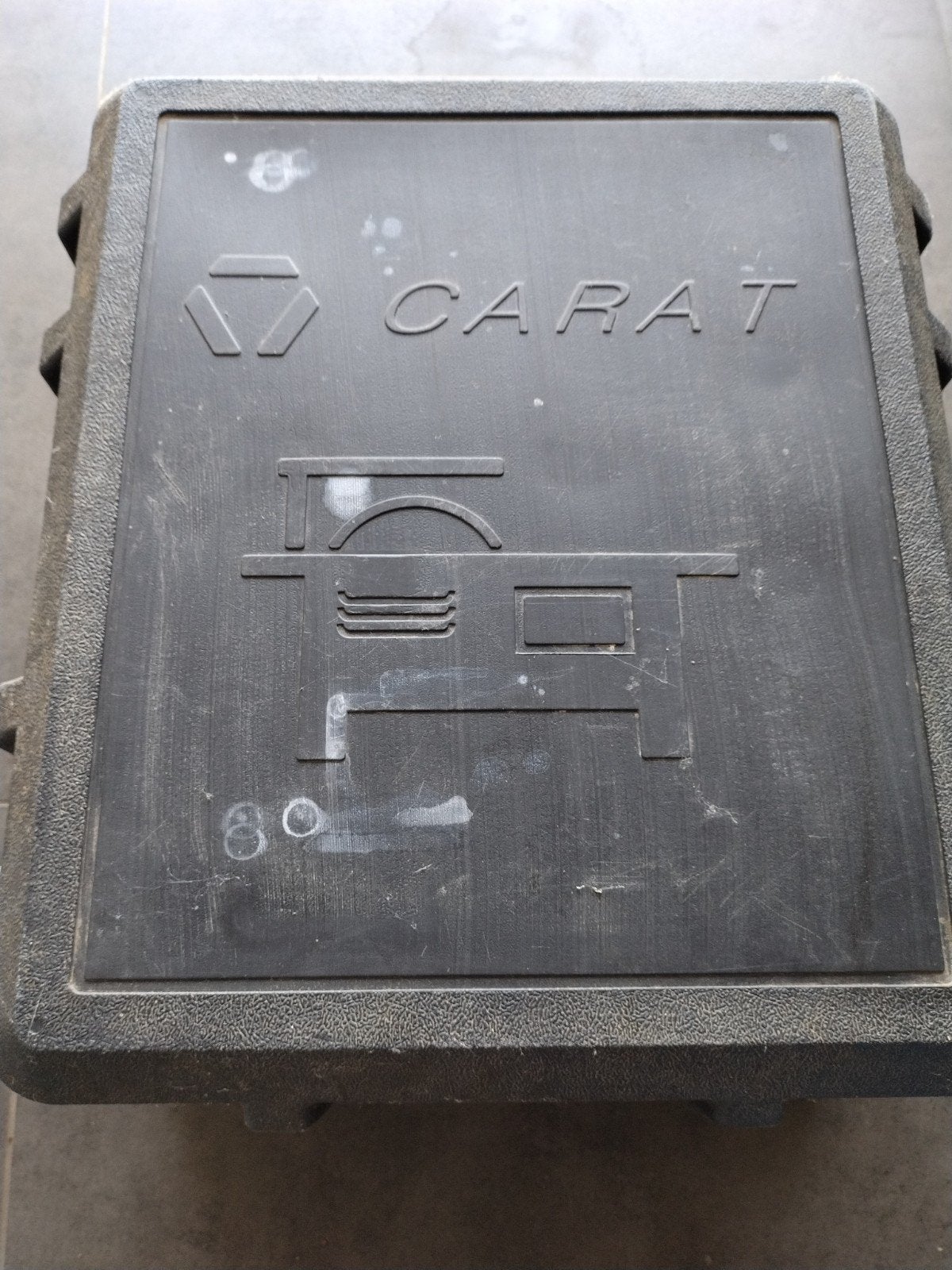Scie à carreaux/plinthes Carat dans un boîtier sur roues, Bricolage & Construction, Enlèvement, Utilisé